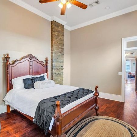 Spacious Centrally Located Home นิวออร์ลีนส์ ภายนอก รูปภาพ