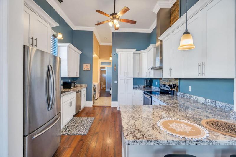Spacious Centrally Located Home นิวออร์ลีนส์ ภายนอก รูปภาพ